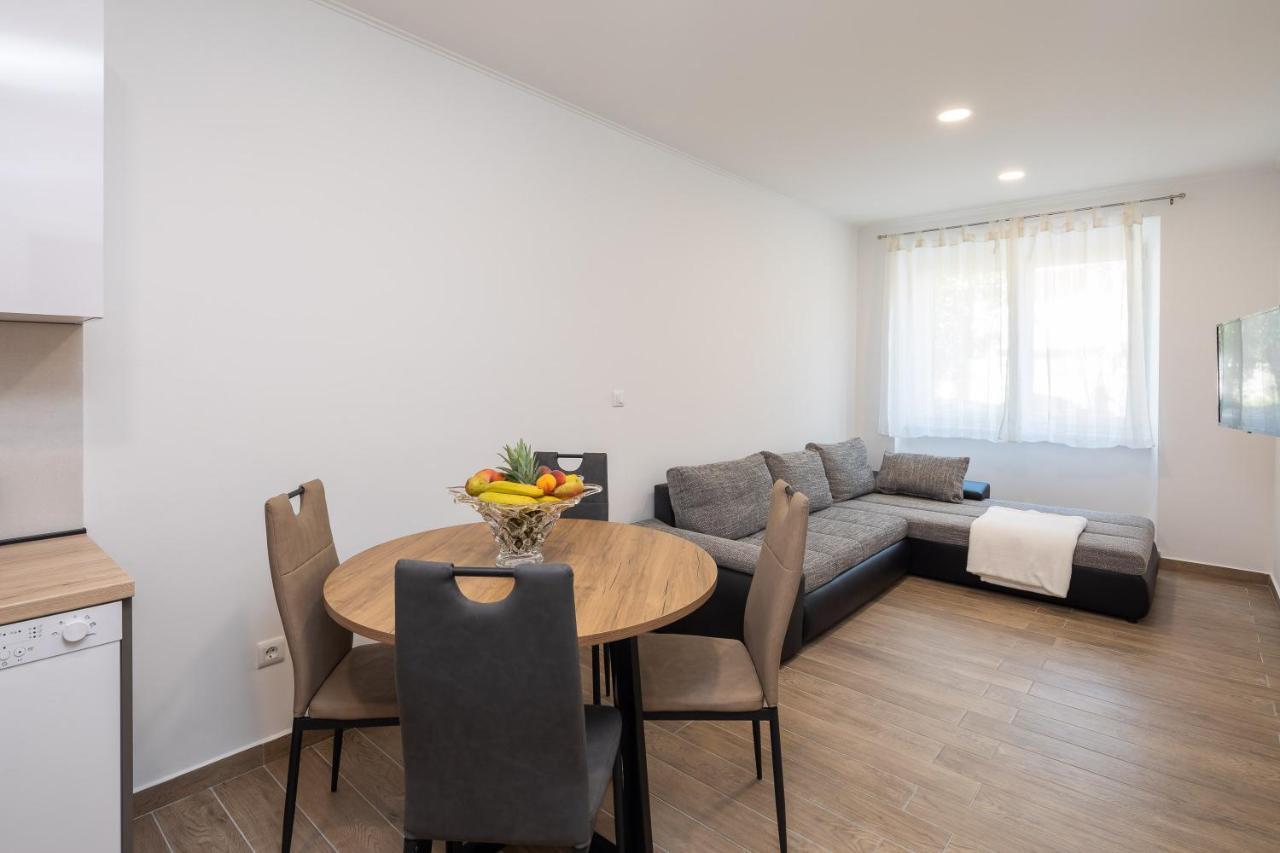 Direct Beach Apartments เยเซนิเซ ภายนอก รูปภาพ